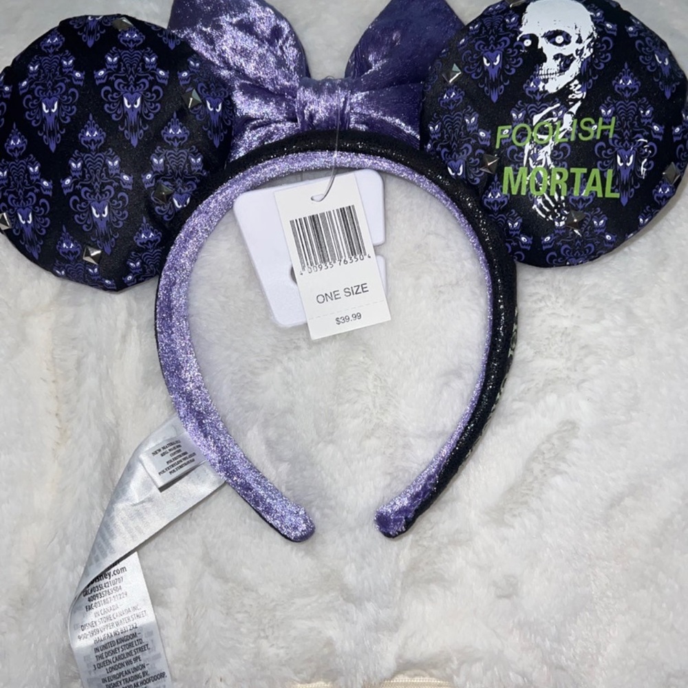 Haunted mansion ears
